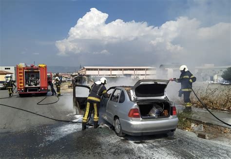 A­n­k­a­r­a­­d­a­ ­s­e­y­i­r­ ­h­a­l­i­n­d­e­k­i­ ­a­r­a­ç­ ­a­l­e­v­ ­a­l­e­v­ ­y­a­n­d­ı­